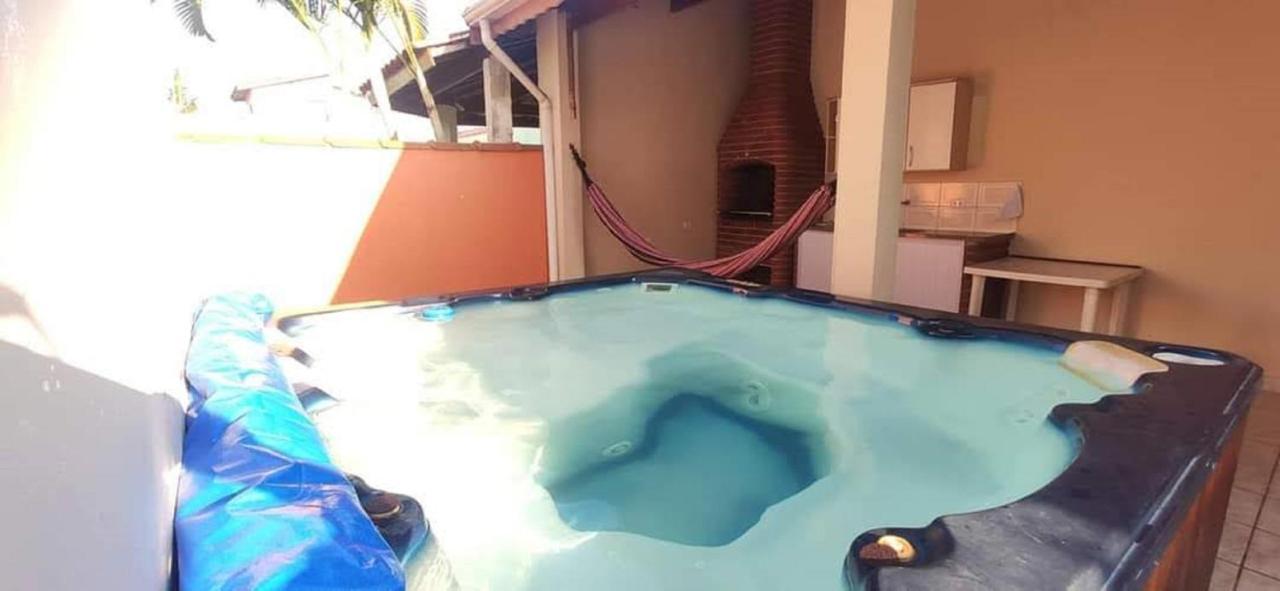 Villa Casa Completa Com Piscina A 300 Metros Do Mar à Peruíbe Extérieur photo