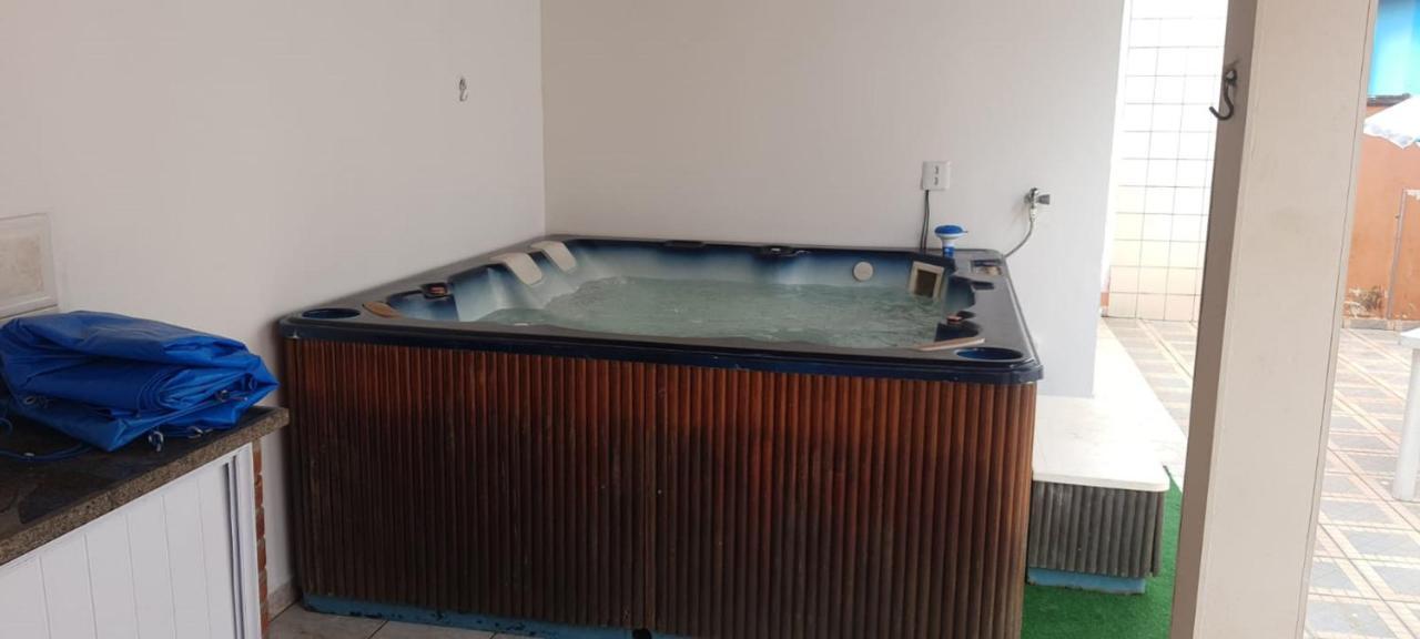 Villa Casa Completa Com Piscina A 300 Metros Do Mar à Peruíbe Extérieur photo